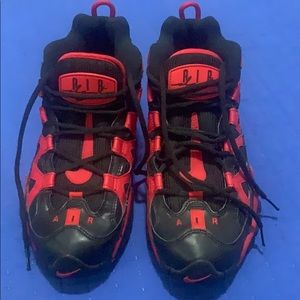 Nike Air Slant Mid Retro University Red & Black